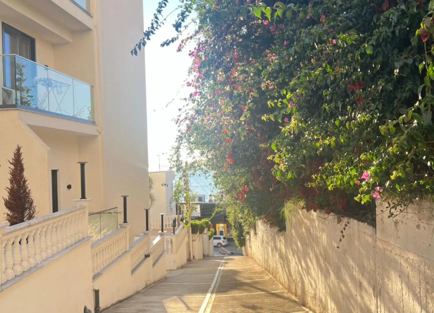 Casa Blanca Beachfront Apartament Sarande Apartment